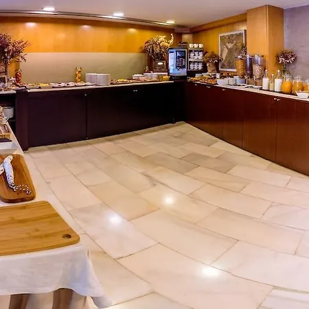 Madanis Hotel L'Hospitalet de Llobregat