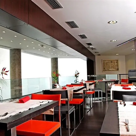 Madanis Hotel L'Hospitalet de Llobregat
