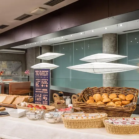 Madanis Hotel L'Hospitalet de Llobregat