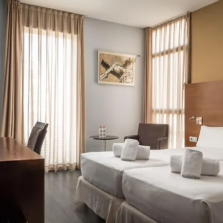 Madanis Hotel L'Hospitalet de Llobregat