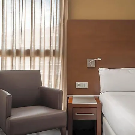 Hotel Madanis L'Hospitalet de Llobregat