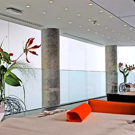 Madanis 4* L'Hospitalet de Llobregat