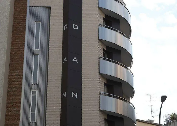 Madanis Hotel L'Hospitalet de Llobregat